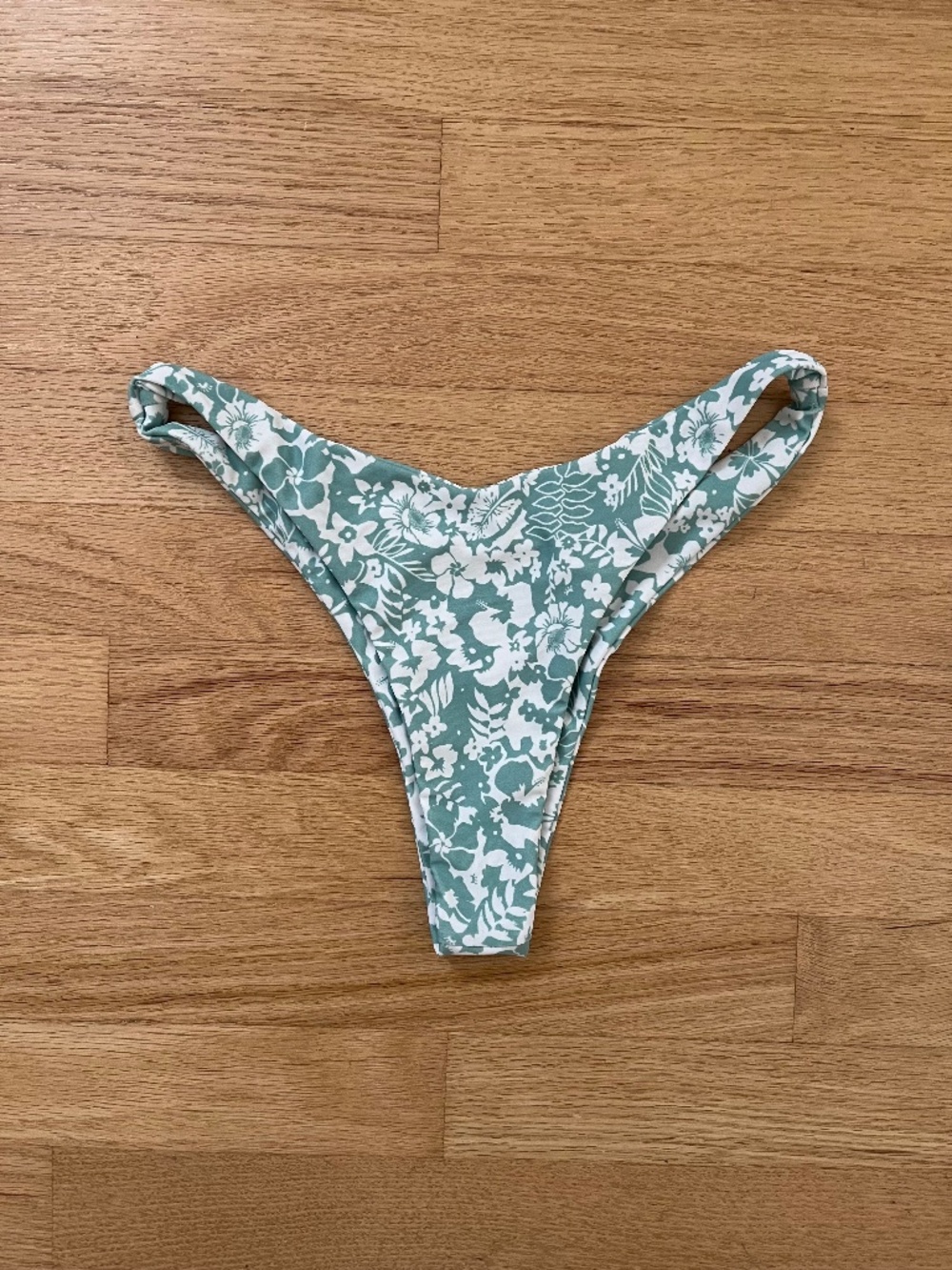 Lokahi Bikini - Picture 4 of 6